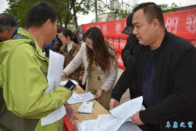 新疆阜康滋泥泉子镇有何特色?-第1张图片-花冠旅游服务 新疆阜康滋泥泉子镇有何特色?-第1张图片-花冠旅游服务