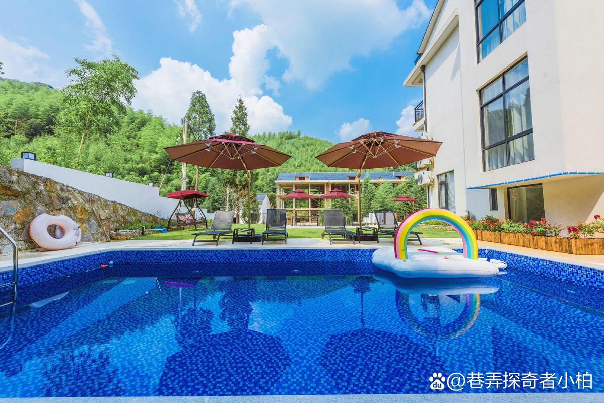 福建半山月温泉度假村有何独特魅力？-第2张图片-花冠旅游服务