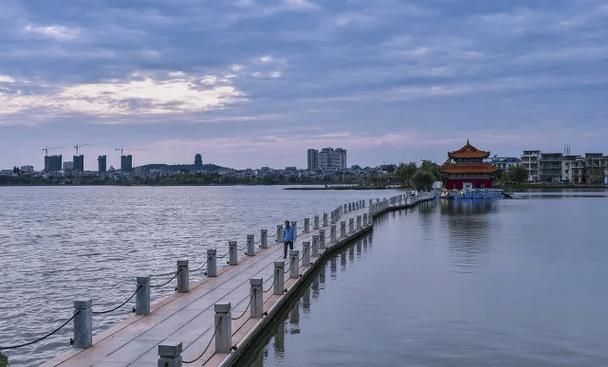 江西波阳双港有哪些必游景点?-第3张图片-花冠旅游服务 江西波阳双港有哪些必游景点?-第3张图片-花冠旅游服务
