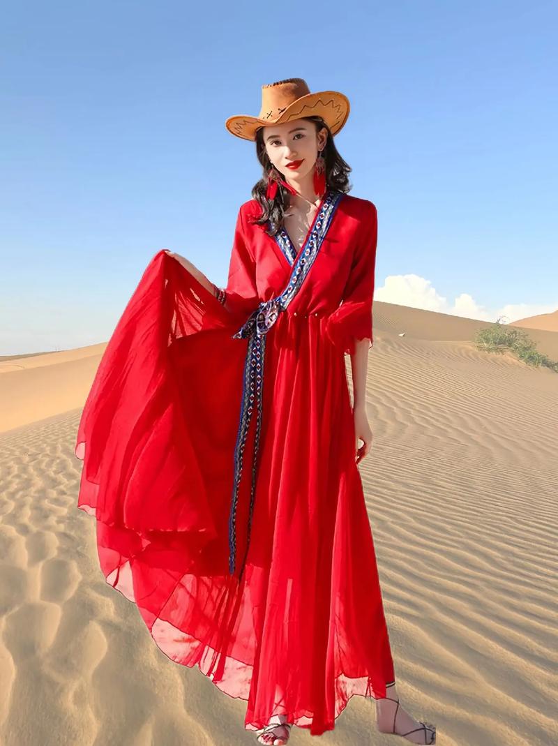 7月新疆穿搭指南？夏季必备衣物有哪些？-第1张图片-花冠旅游服务