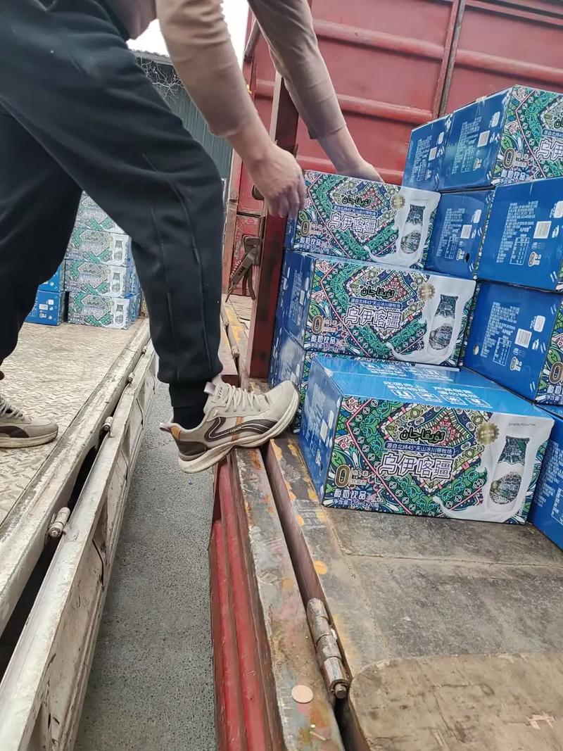 新疆酸奶哪个牌子更值得选?-第2张图片-花冠旅游服务 新疆酸奶哪个牌子更值得选?-第2张图片-花冠旅游服务