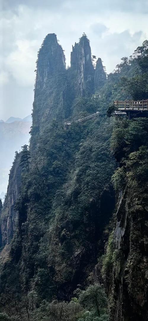 江西湖南有哪些必游景点？-第2张图片-花冠旅游服务