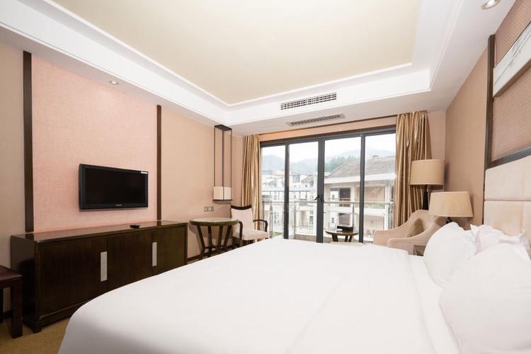 江西泉月山庄度假酒店有何特色？-第2张图片-花冠旅游服务