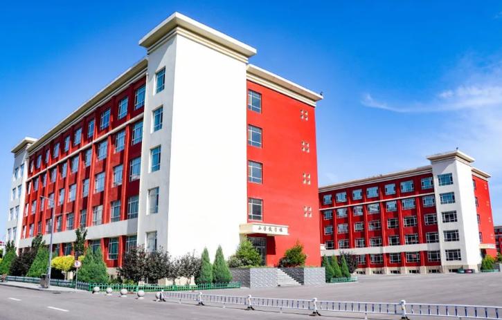 新疆昌吉龙翔双语学校有何特色?-第1张图片-花冠旅游服务 新疆昌吉龙翔双语学校有何特色?-第1张图片-花冠旅游服务
