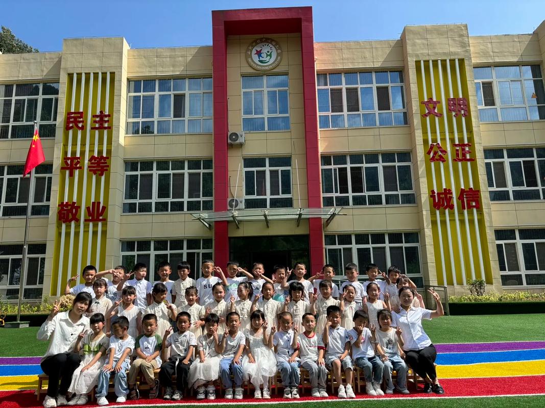 新疆昌吉龙翔双语学校有何特色?-第3张图片-花冠旅游服务 新疆昌吉龙翔双语学校有何特色?-第3张图片-花冠旅游服务