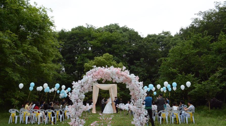 江西鹰潭沁庐道苑酒店有何特色?-第3张图片-花冠旅游服务 江西鹰潭沁庐道苑酒店有何特色?-第3张图片-花冠旅游服务