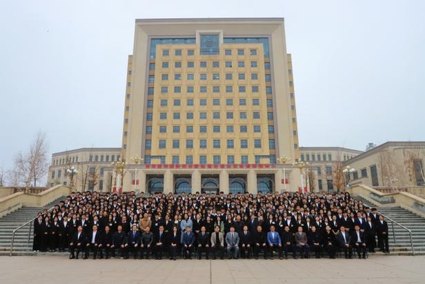 新疆师范青年政治学院是一所怎样的高校？-第1张图片-花冠旅游服务