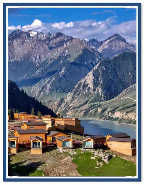 新疆伊犁大酒店有何特色或故事？-第1张图片-花冠旅游服务