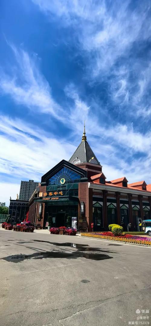 新疆伊犁大酒店有何特色或故事？-第3张图片-花冠旅游服务