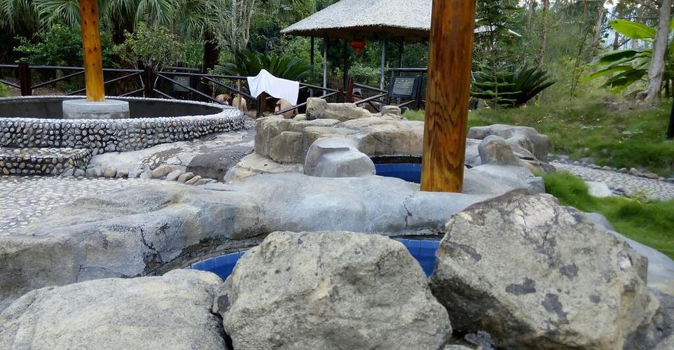 福建大明谷温泉度假村有何特色？-第1张图片-花冠旅游服务