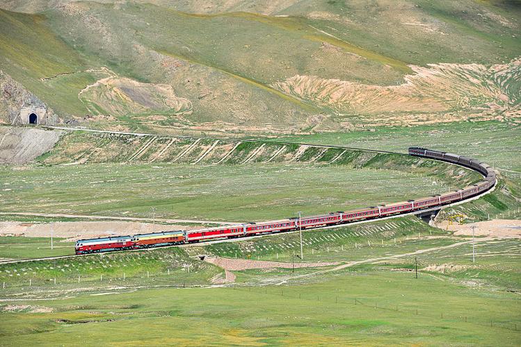 西安到库尔勒火车怎么坐？-第1张图片-花冠旅游服务