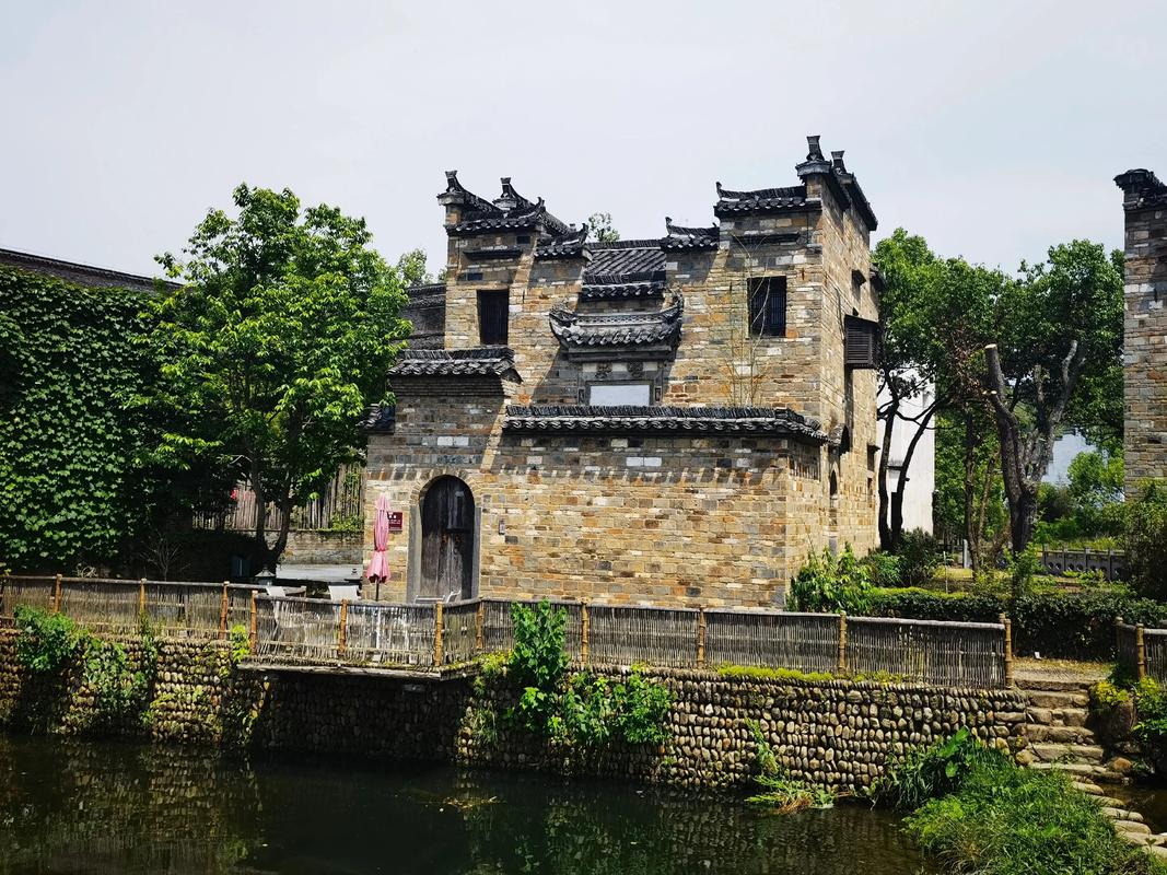 江西婺源江湾镇大畈村有何特色？-第3张图片-花冠旅游服务