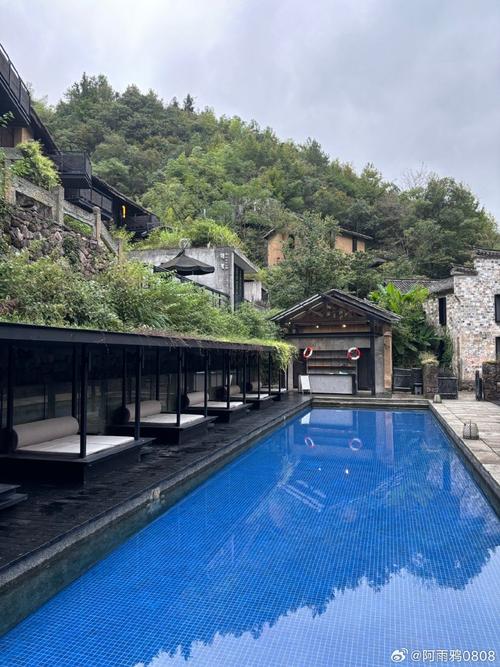 江西婺源蓝湾精品酒店有何独特魅力？-第3张图片-花冠旅游服务