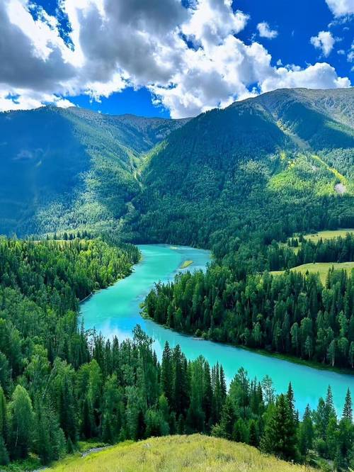 新疆有哪些必游旅游景点？-第2张图片-花冠旅游服务