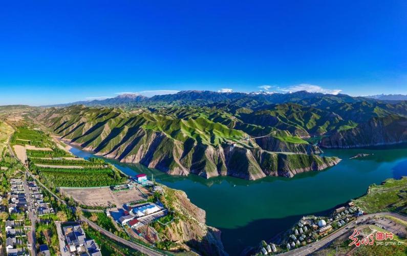 新疆昌吉州玛纳斯县有何特色？-第1张图片-花冠旅游服务