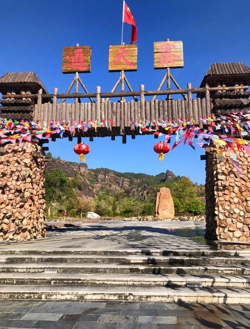 江西通天寨门票价格是多少？-第1张图片-花冠旅游服务