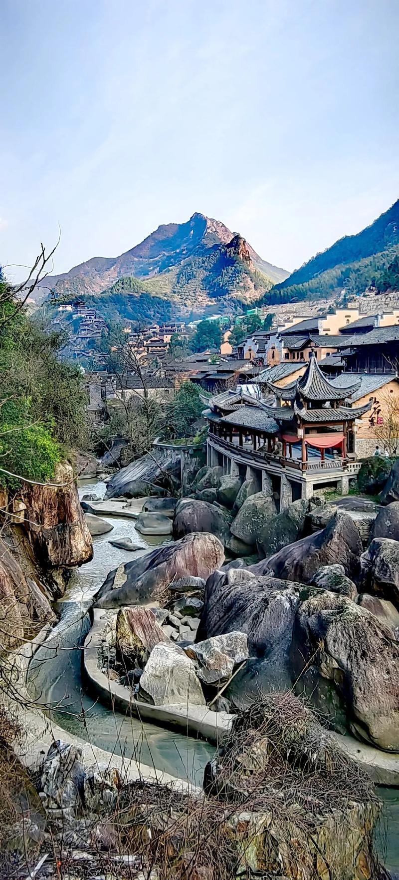 江西上饶有哪些必游风景旅游景点？-第1张图片-花冠旅游服务