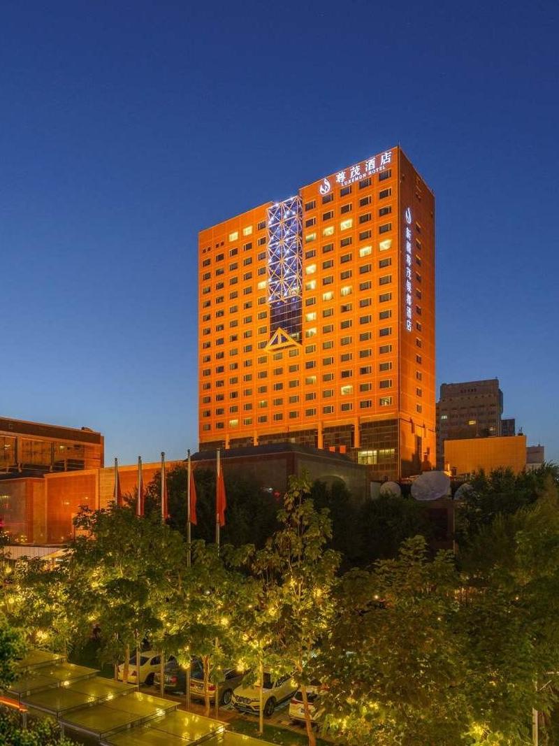 乌鲁木齐沙依巴克有何独特魅力?-第2张图片-花冠旅游服务 乌鲁木齐沙依巴克有何独特魅力?-第2张图片-花冠旅游服务