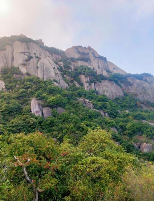 福建有哪些著名旅游景点？-第2张图片-花冠旅游服务