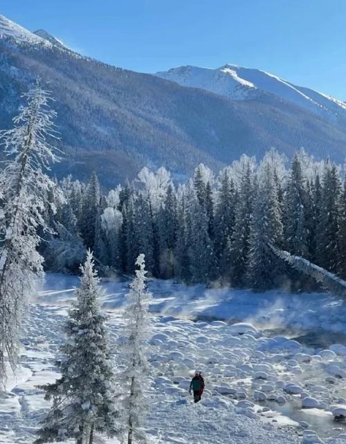 新疆十一月适合旅游吗?-第1张图片-花冠旅游服务 新疆十一月适合旅游吗?-第1张图片-花冠旅游服务