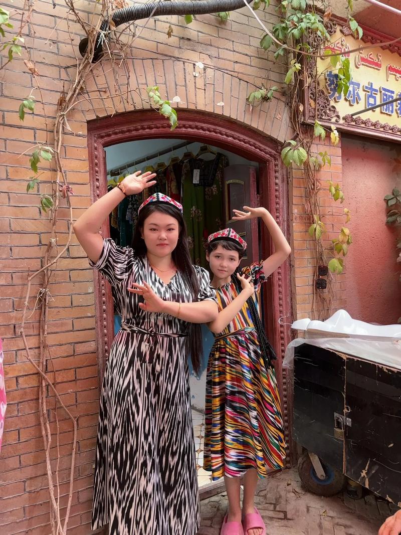 新疆适合小孩子游玩吗？-第1张图片-花冠旅游服务