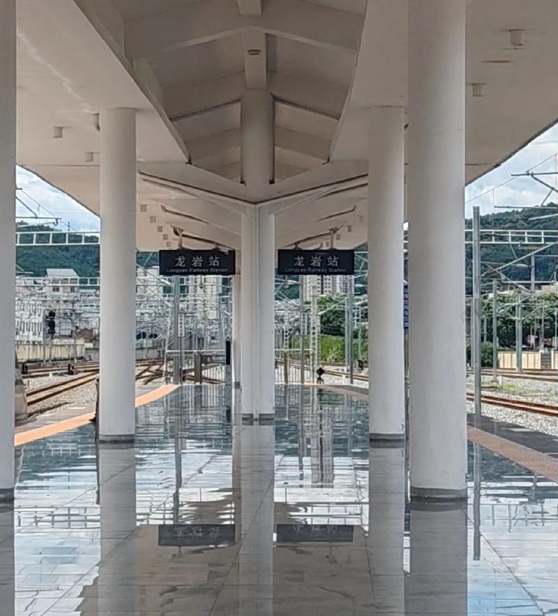 福建龙岩附近的高铁站-第3张图片-花冠旅游服务 福建龙岩附近的高铁站-第3张图片-花冠旅游服务