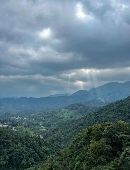 江西大余丫山旅游怎么玩最尽兴？-第2张图片-花冠旅游服务