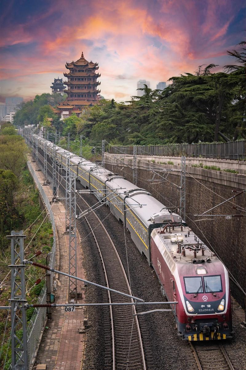 武汉到福建动车运行时间多长？-第1张图片-花冠旅游服务