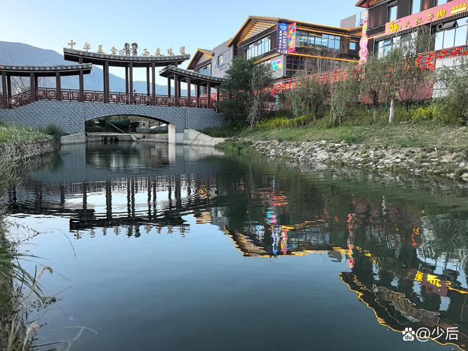 福建三明靖西红酒小镇-第2张图片-花冠旅游服务