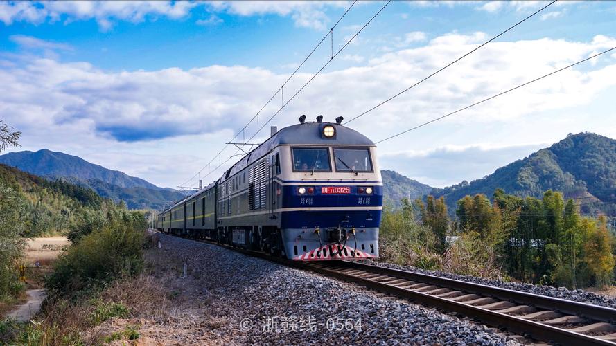 宁波到鹰潭火车怎么坐?-第1张图片-花冠旅游服务 宁波到鹰潭火车怎么坐?-第1张图片-花冠旅游服务