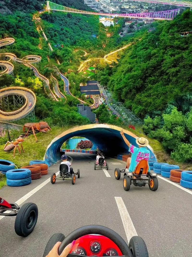 江西萍乡武功山滑草场好玩吗？-第1张图片-花冠旅游服务