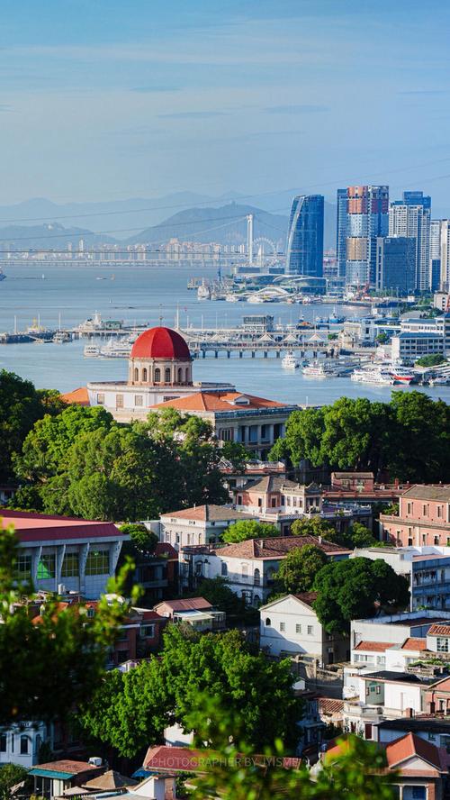 厦门鼓浪屿究竟值不值得去？-第1张图片-花冠旅游服务