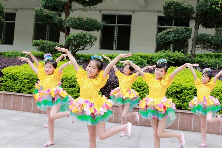 江西赣州文清实验学校有何特色？-第2张图片-花冠旅游服务